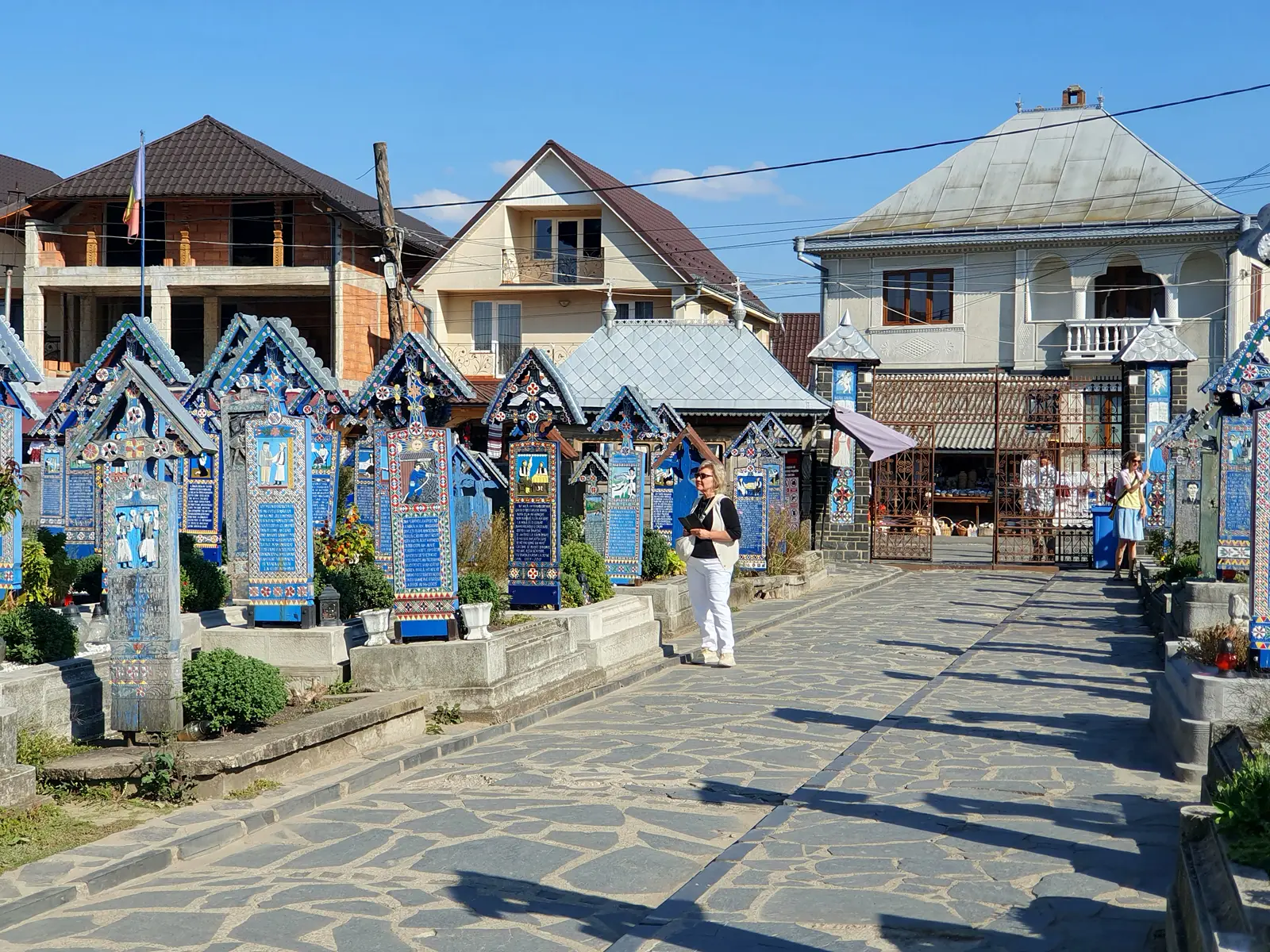 Fröhlicher Friedhof - Videos 2024