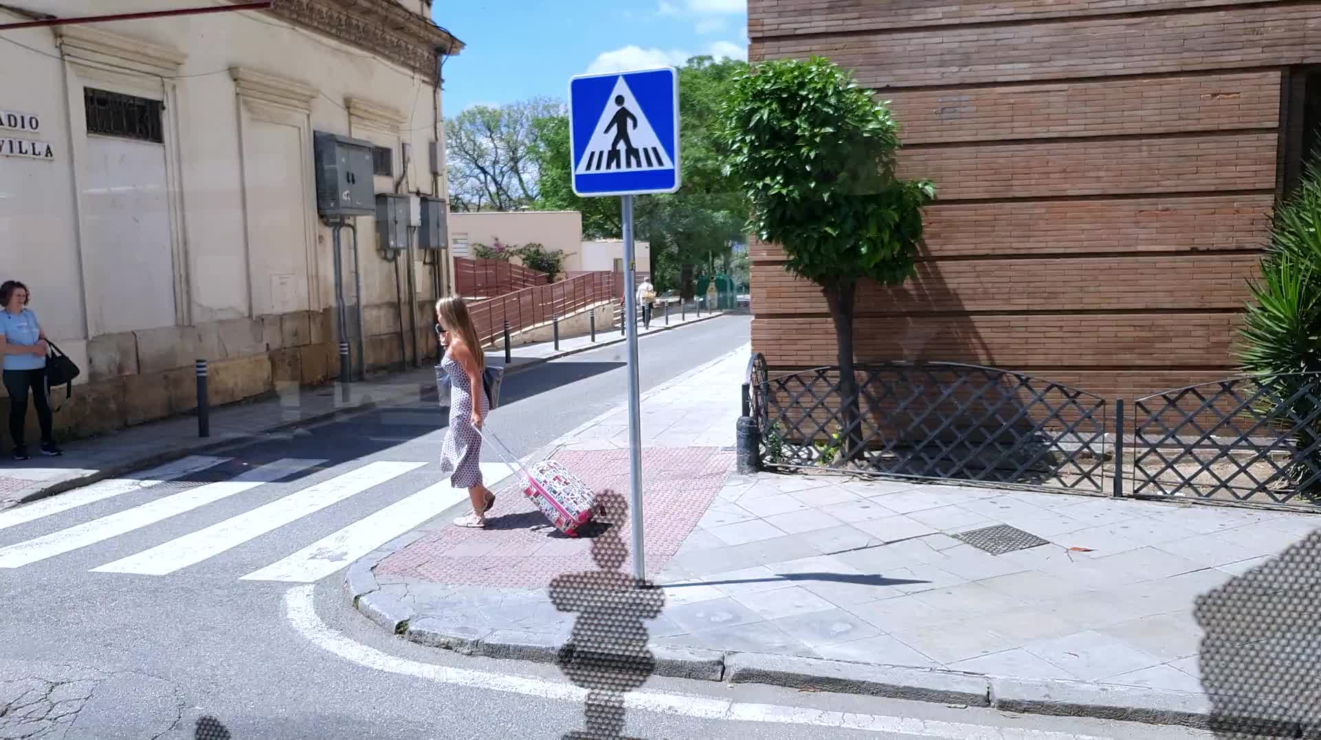 VID_20250506_130922.mp4